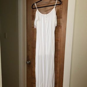Off shoulder white maxi dress, LARGE